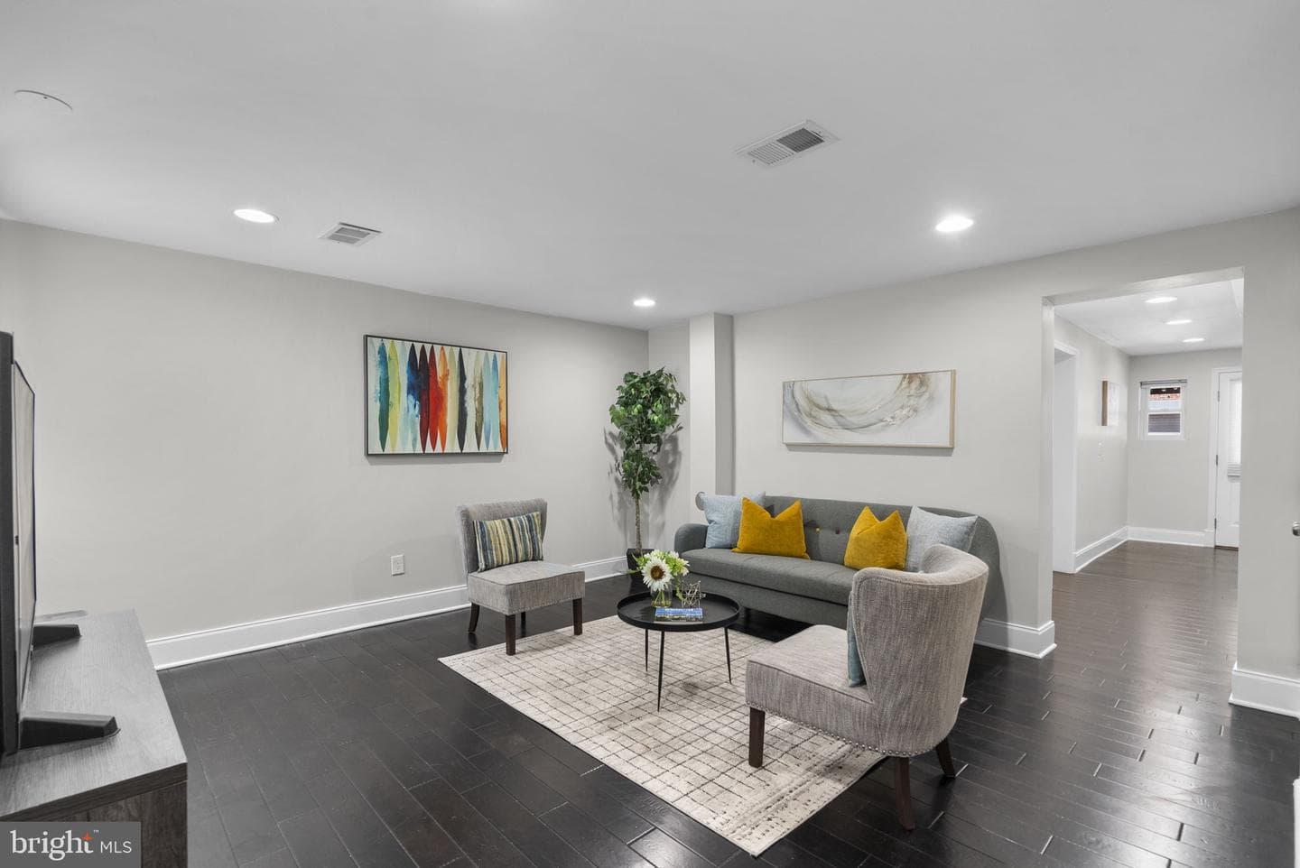 1604 C Street NE photo 18