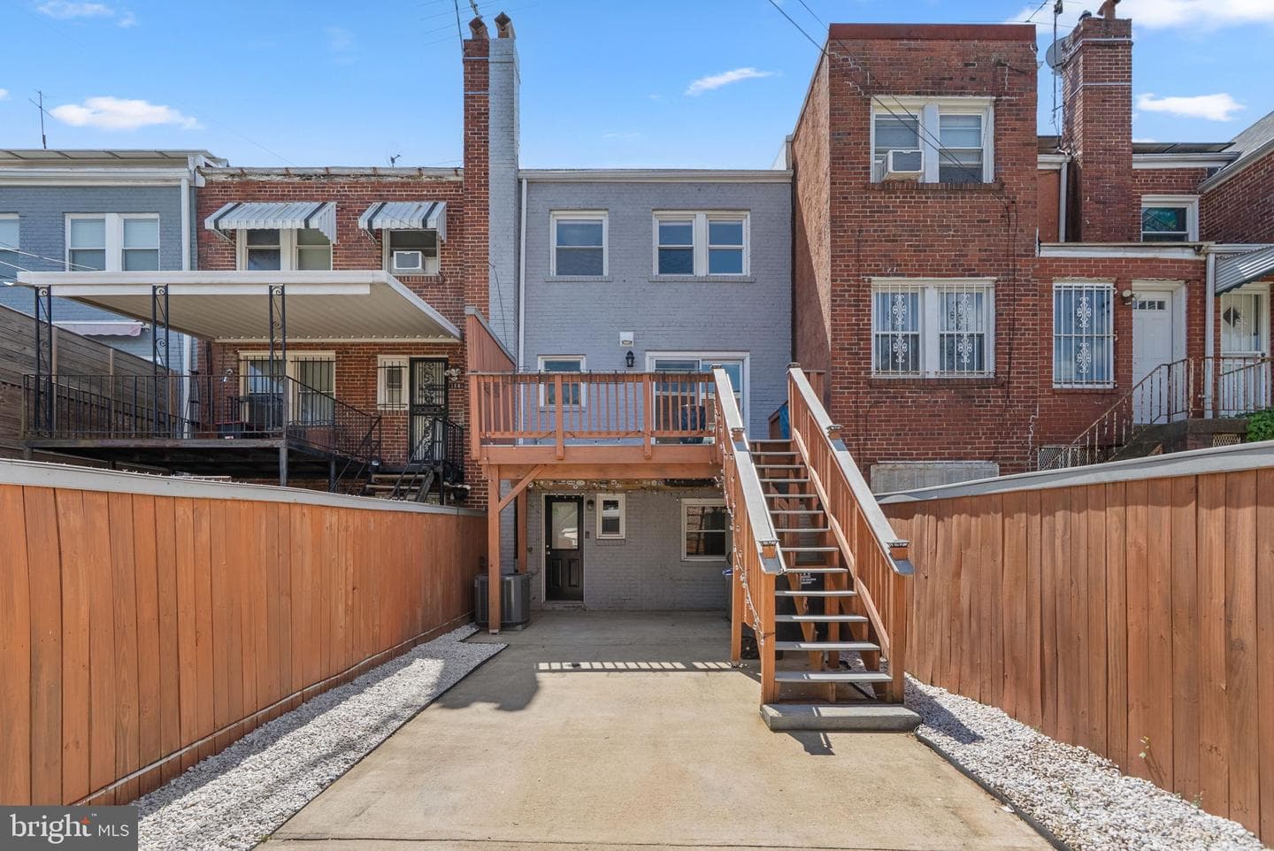 1604 C Street NE photo 26