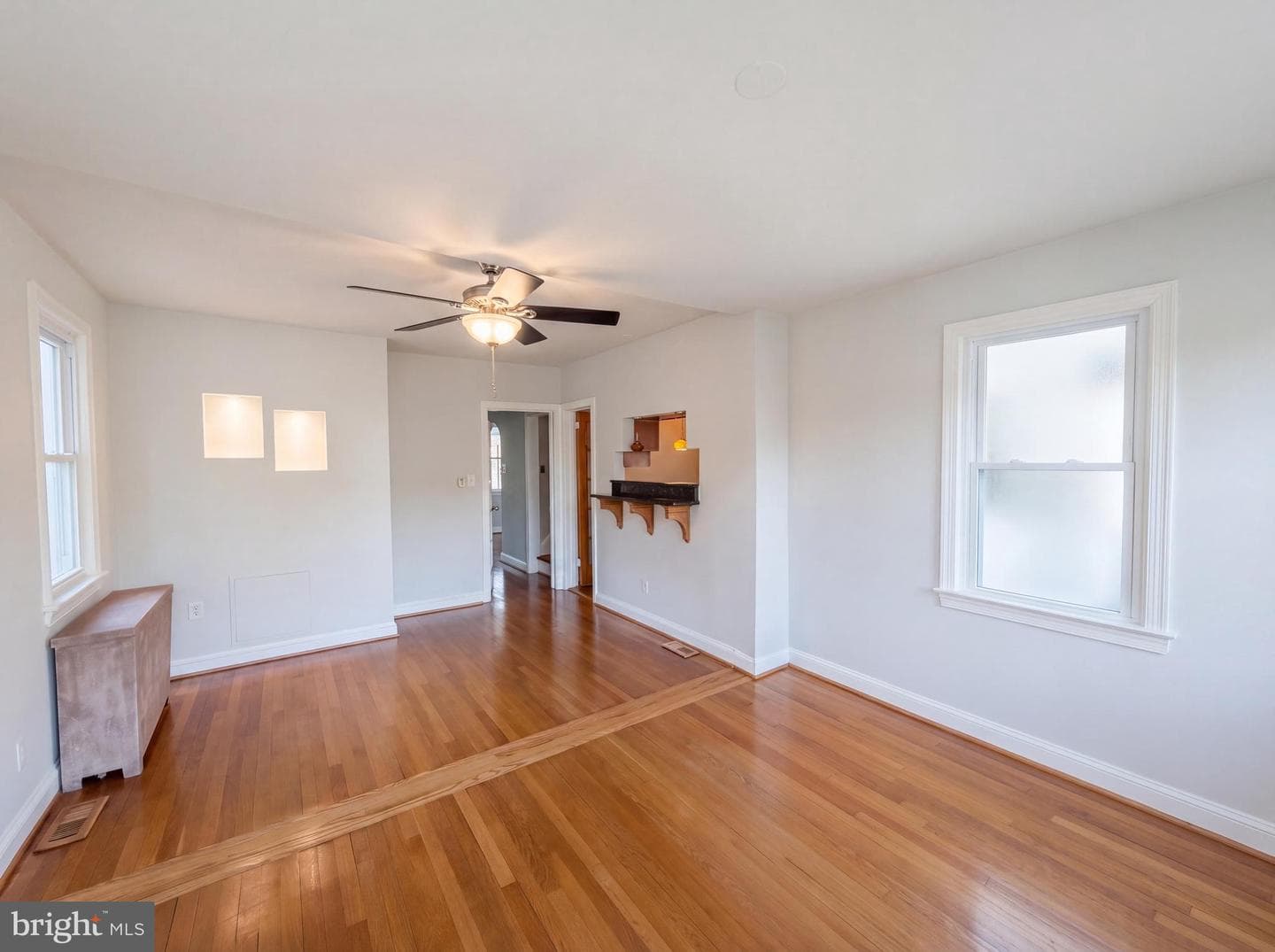 3023 K Street SE photo 8