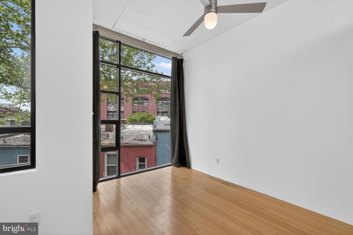 978 Florida Avenue NW photo 21