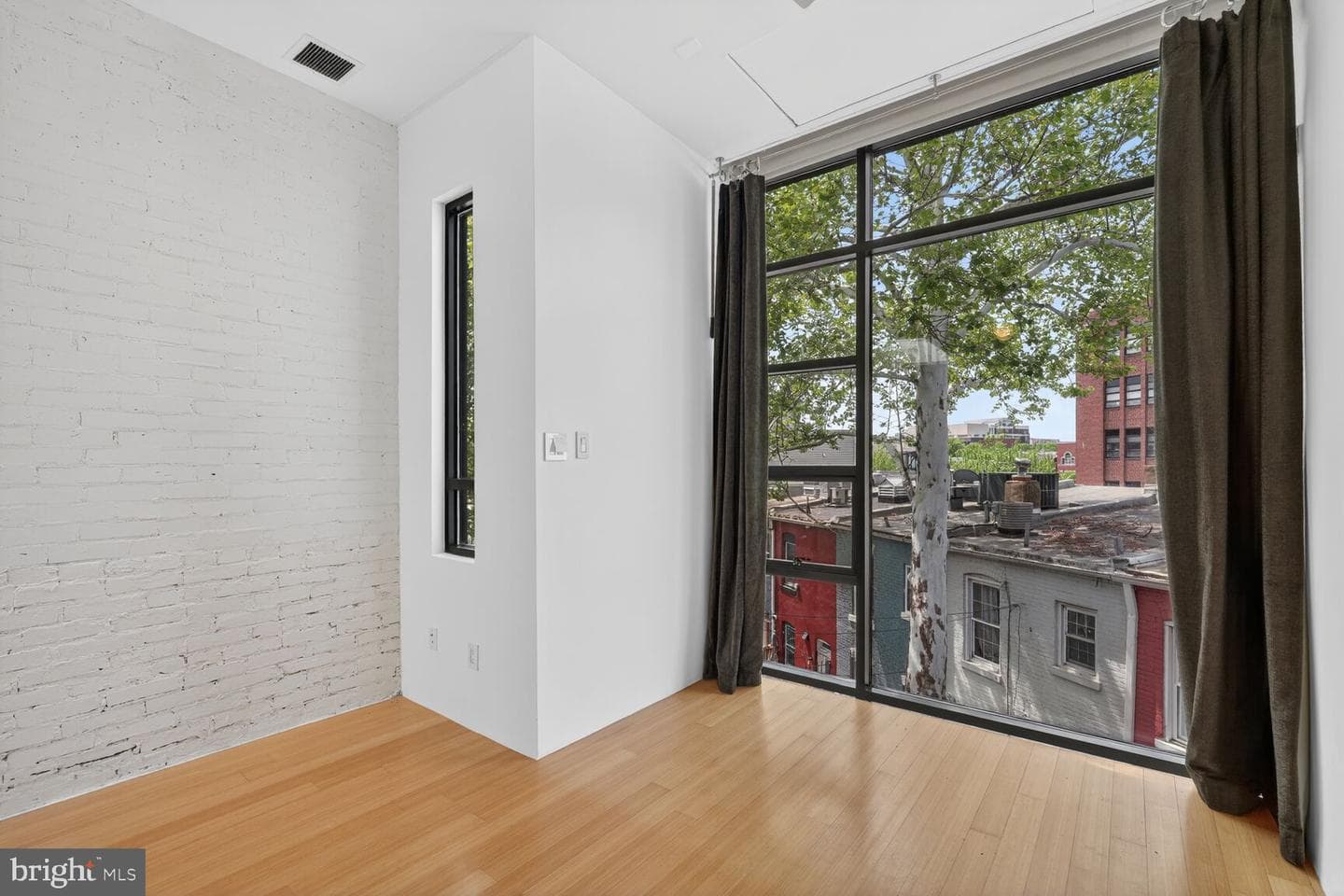 978 Florida Avenue NW photo 22