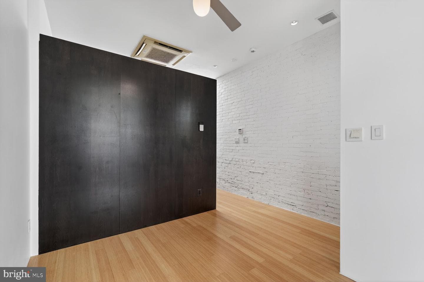 978 Florida Avenue NW photo 23