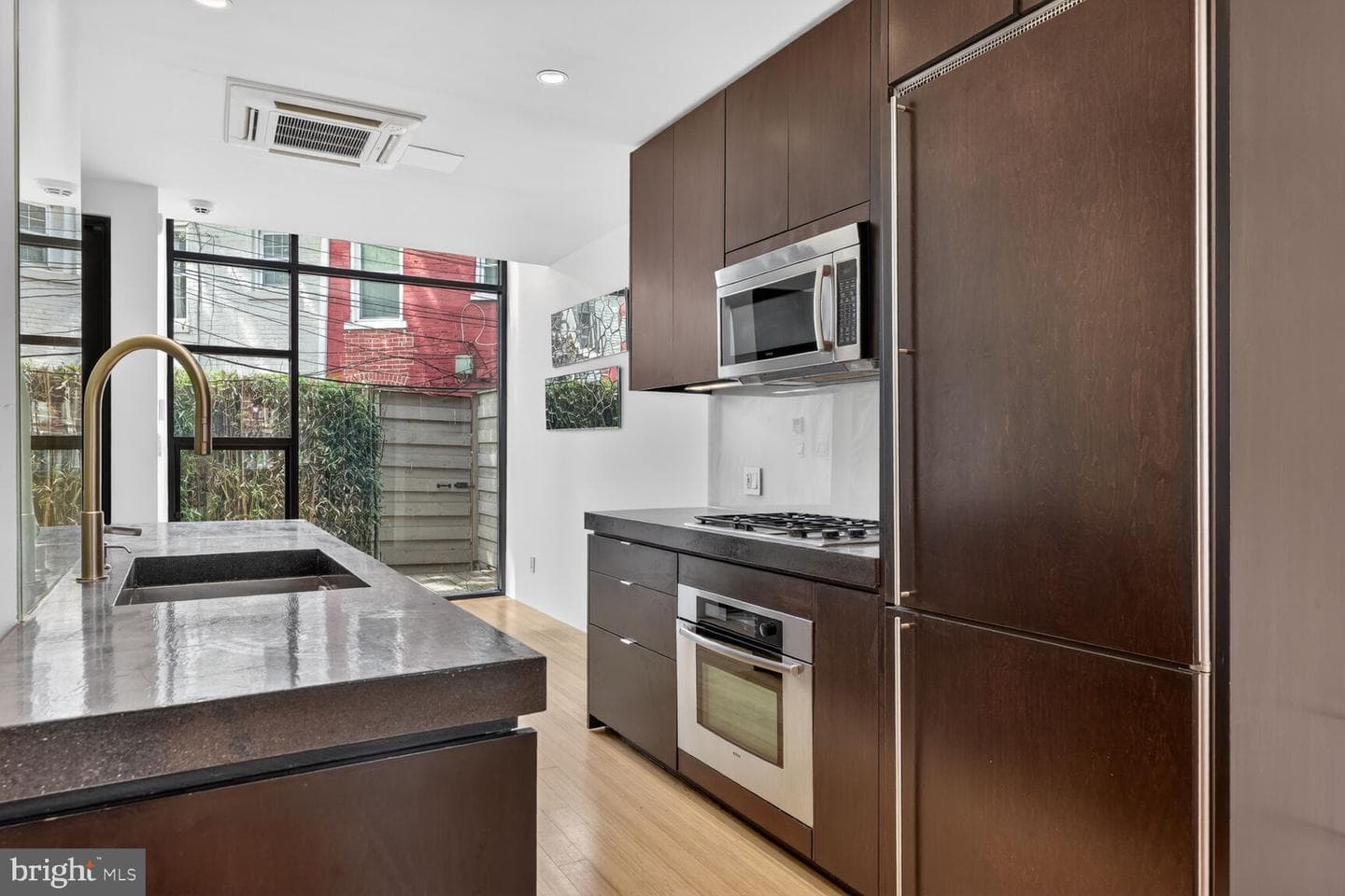 978 Florida Avenue NW photo 4