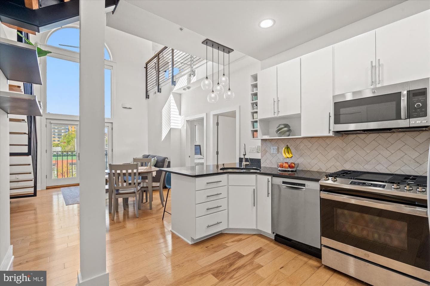 449 R Street NW #301 photo 7