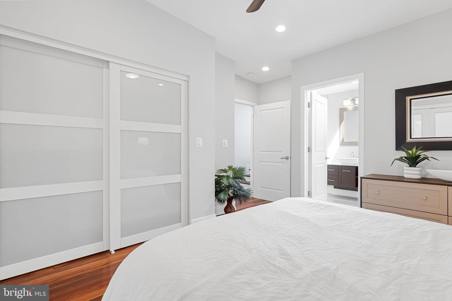 2819 11th Street NW #2 photo 26