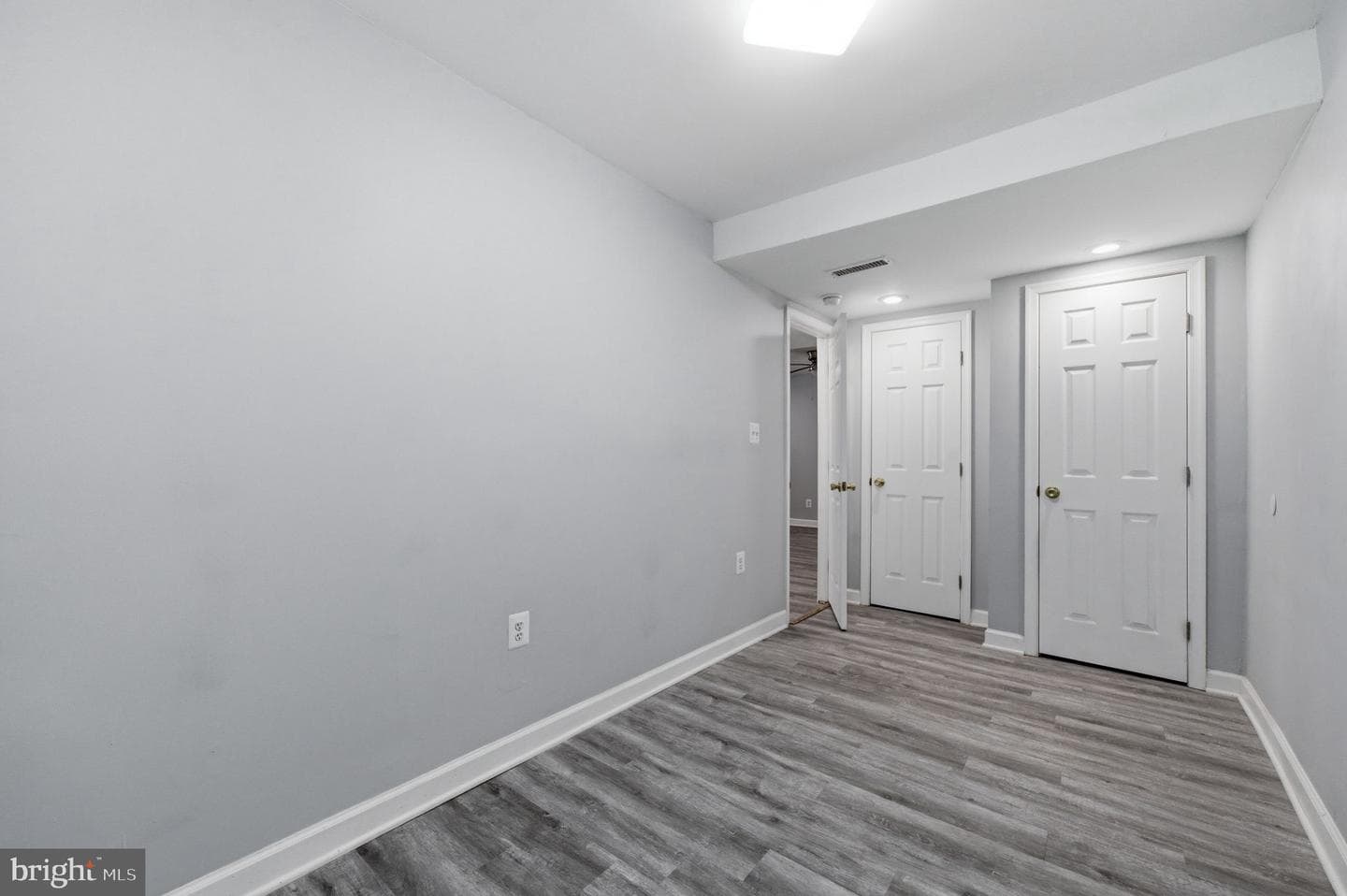4029 Grant Street NE photo 14