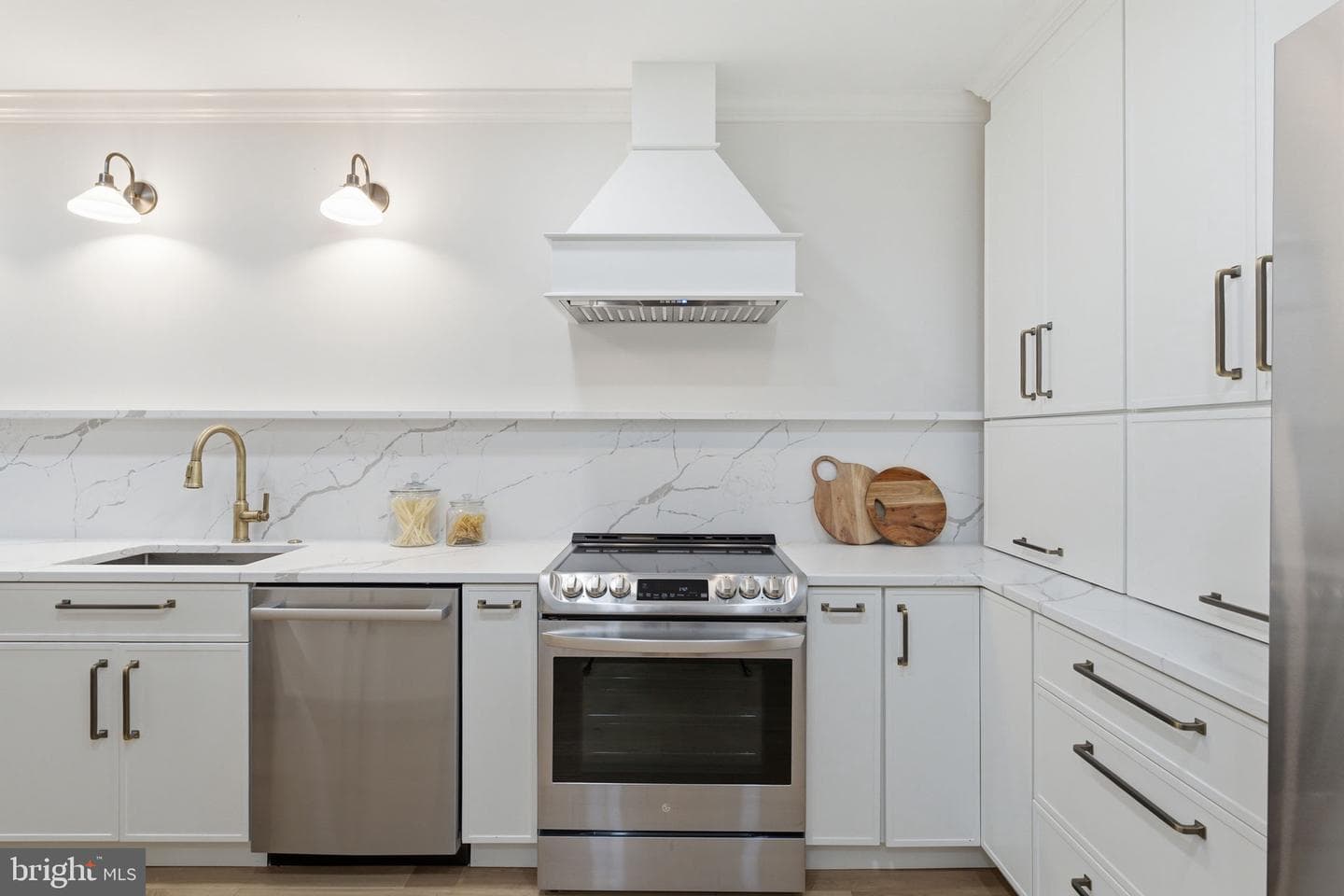 3287 Sutton Place NW #d photo 53