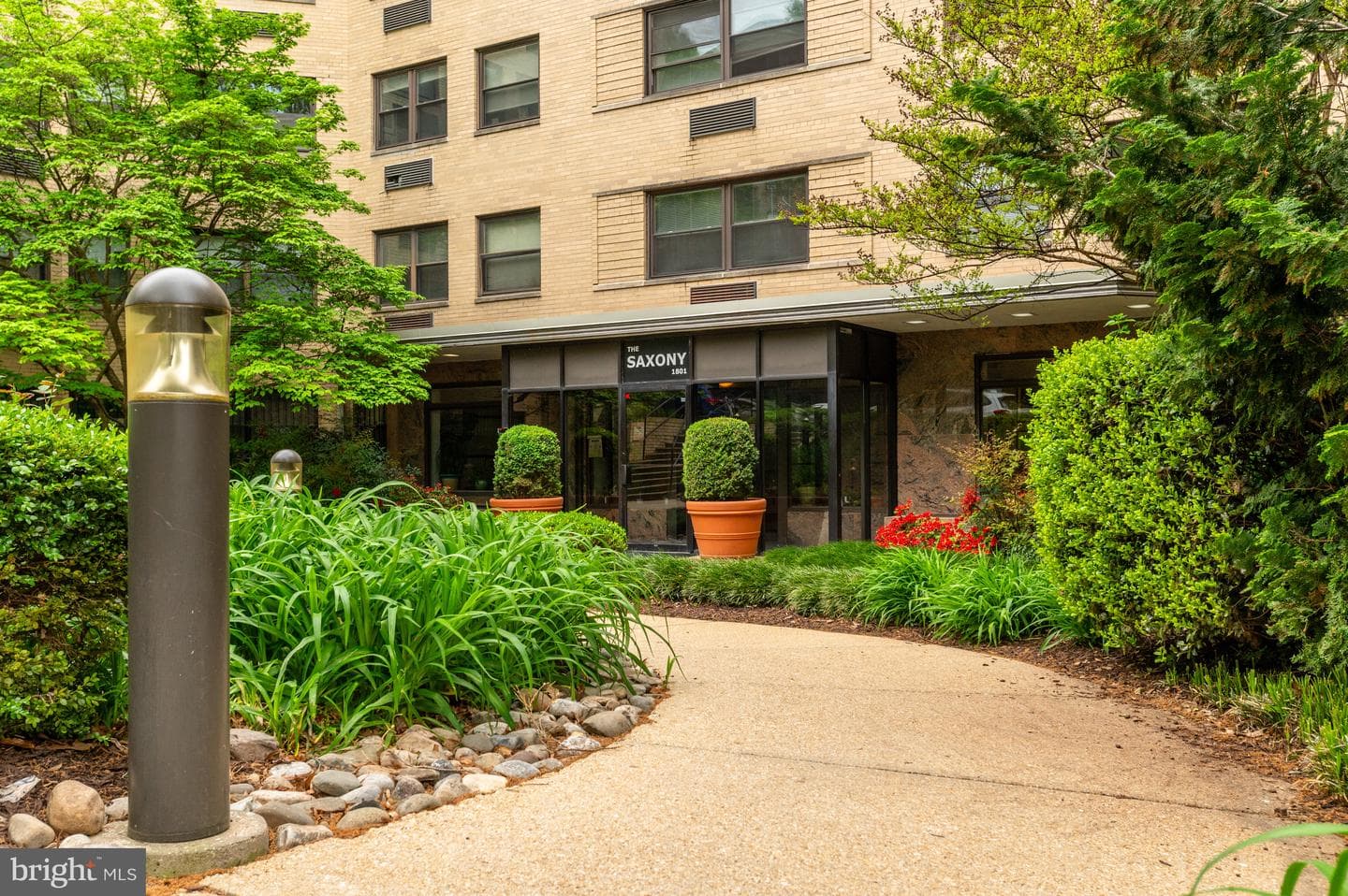 1801 Clydesdale Place NW #505 photo 28