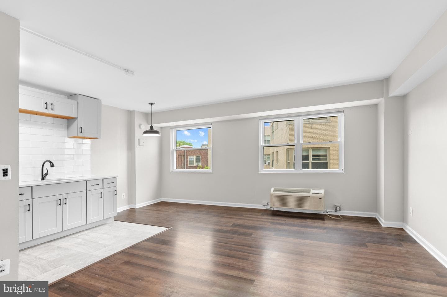 1801 Clydesdale Place NW #505 photo 7
