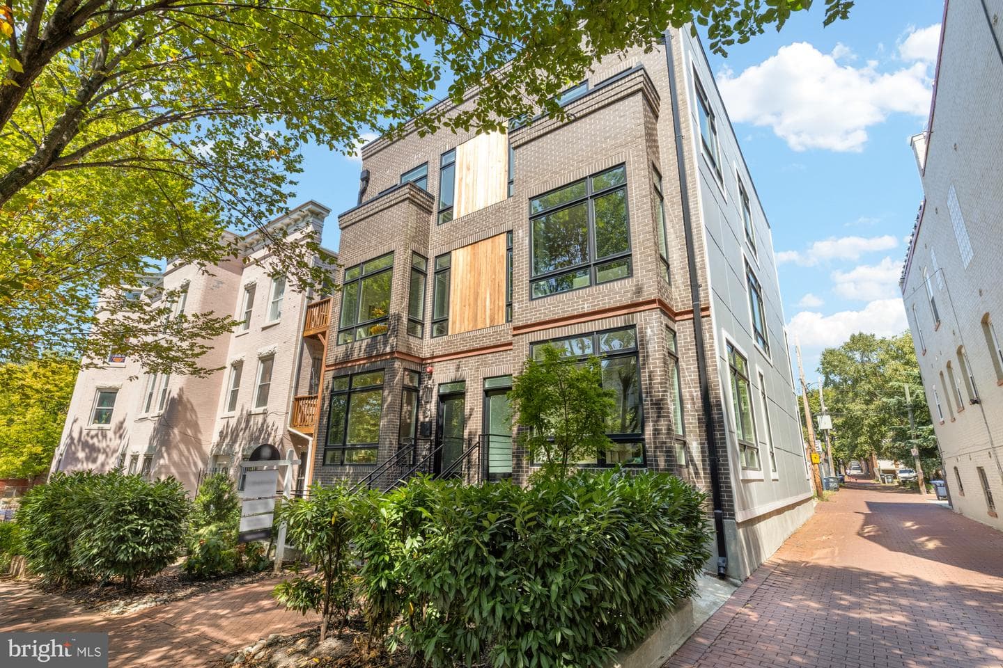 81 U Street NW #a, Washington