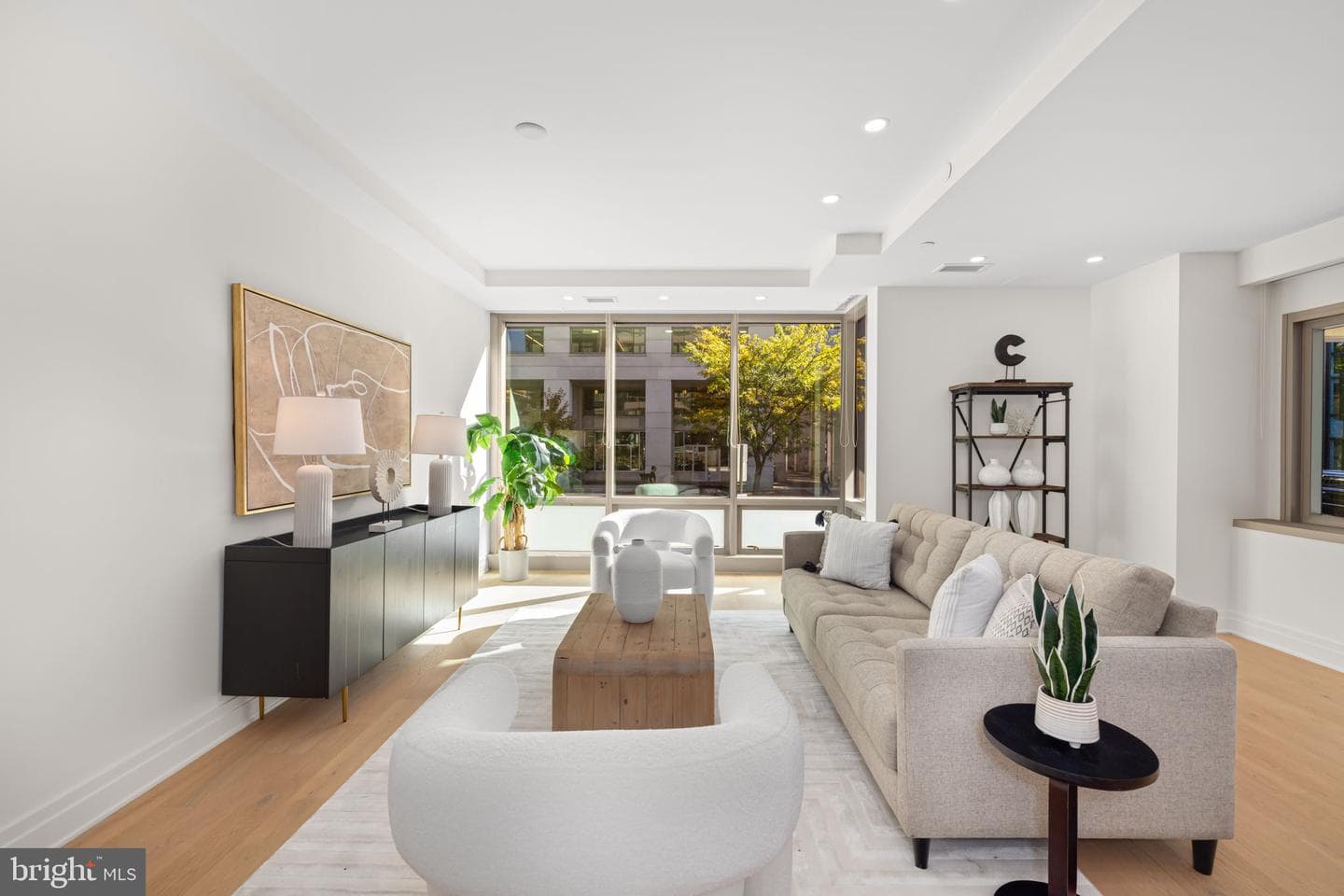 2501 M Street NW #t04, Washington