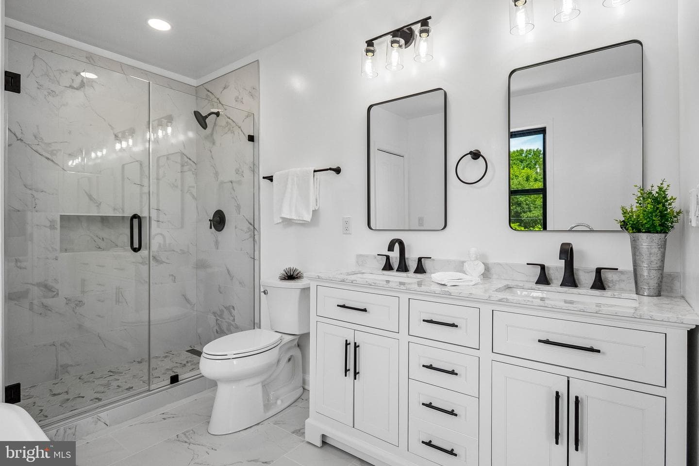 3108 Adams Street NE photo 18