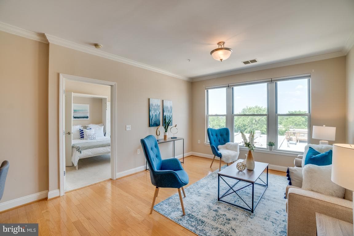 1391 Pennsylvania Avenue SE #403 photo 3