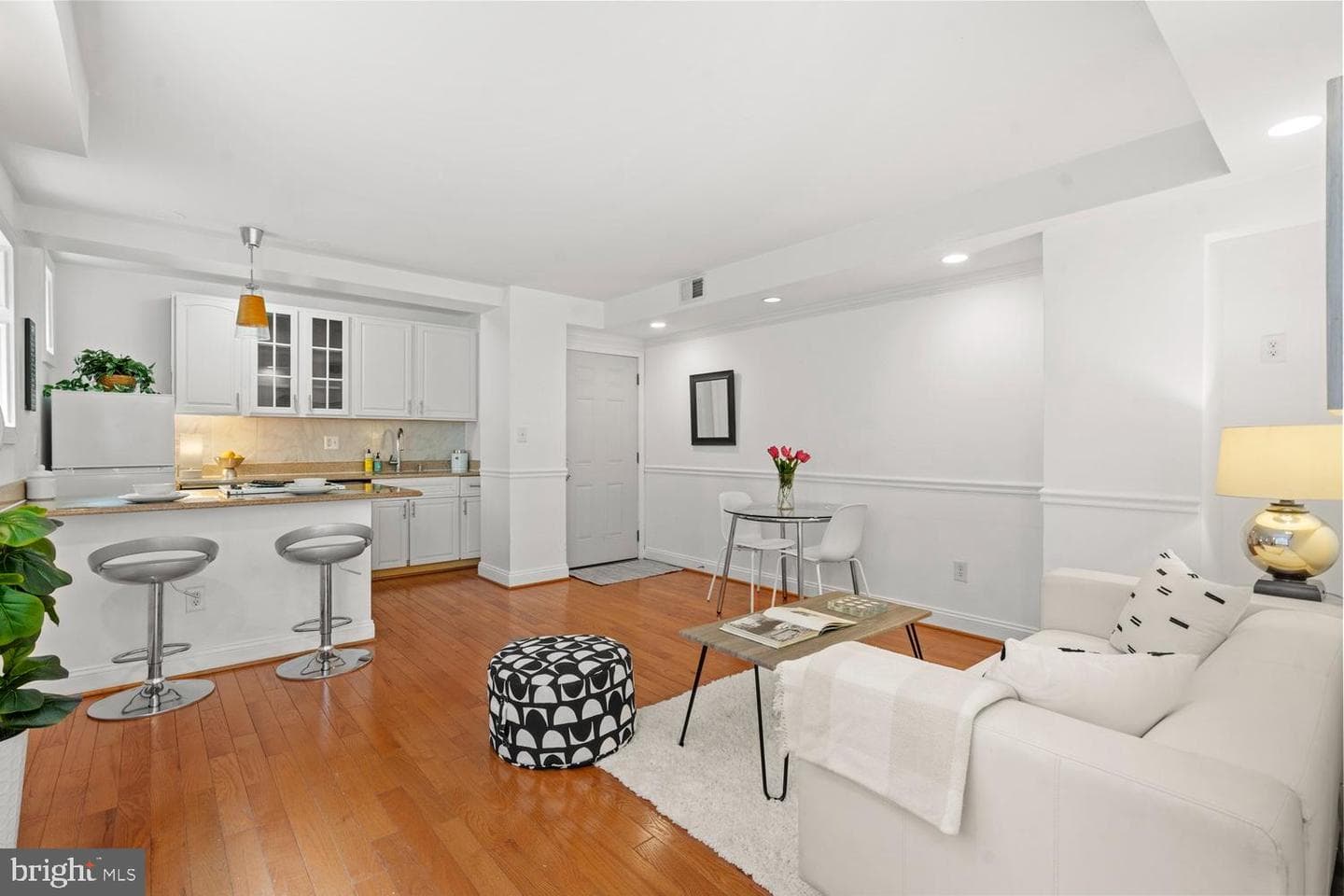 1125 12th Street NW #21, Washington