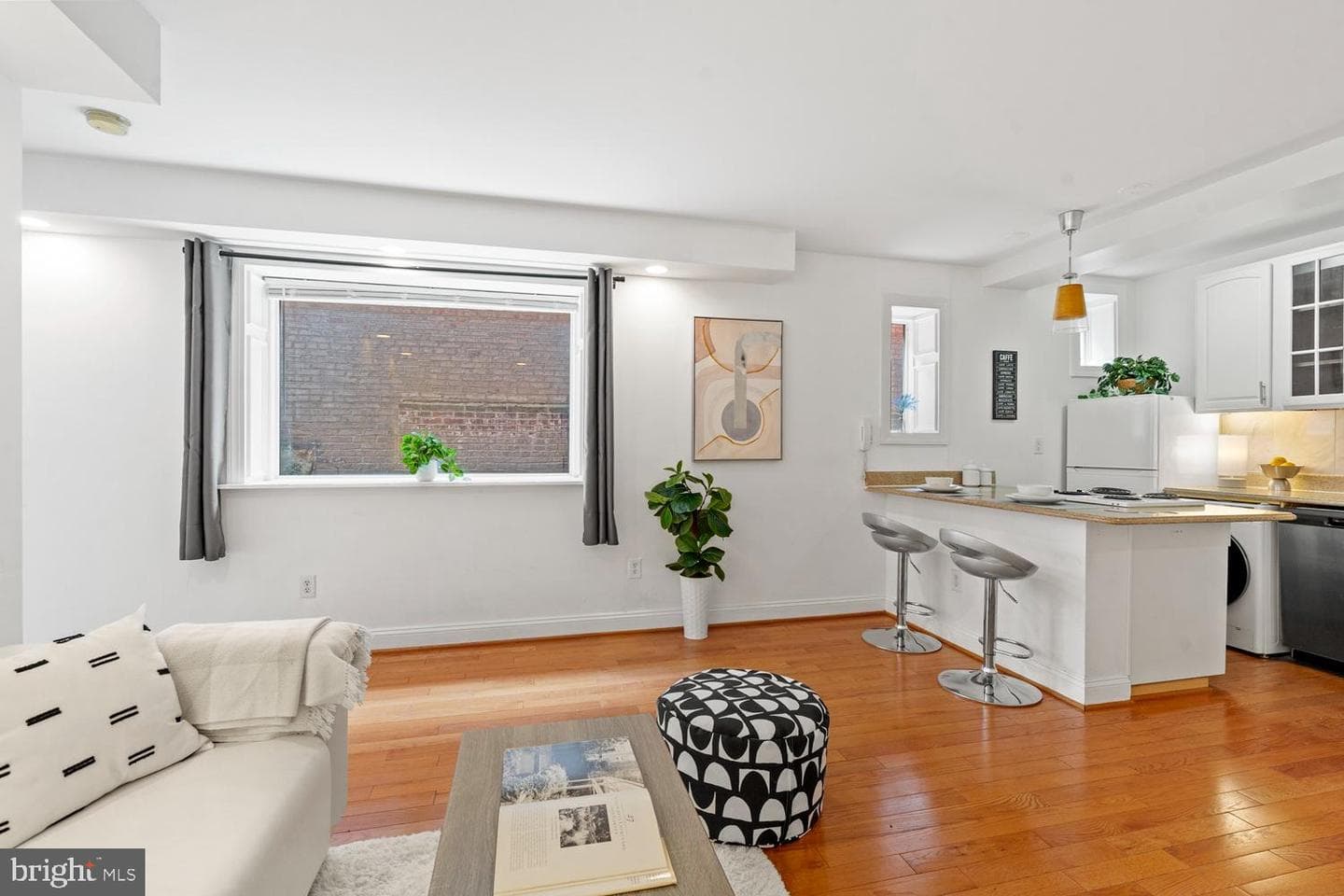 1125 12th Street NW #21 photo 3