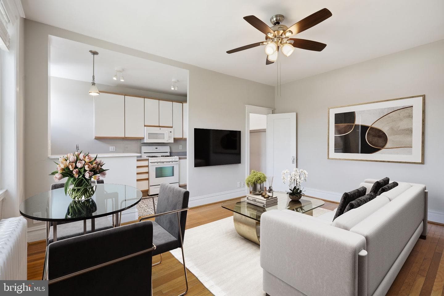 1514 17th Street NW #502 photo 3