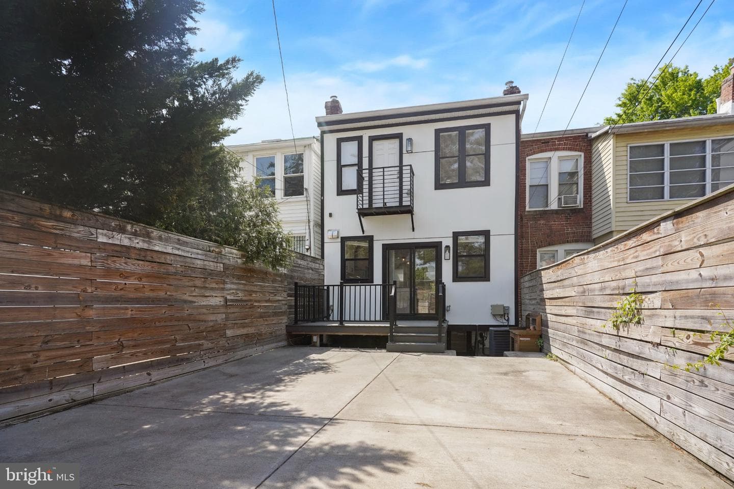 112 V Street NE photo 25