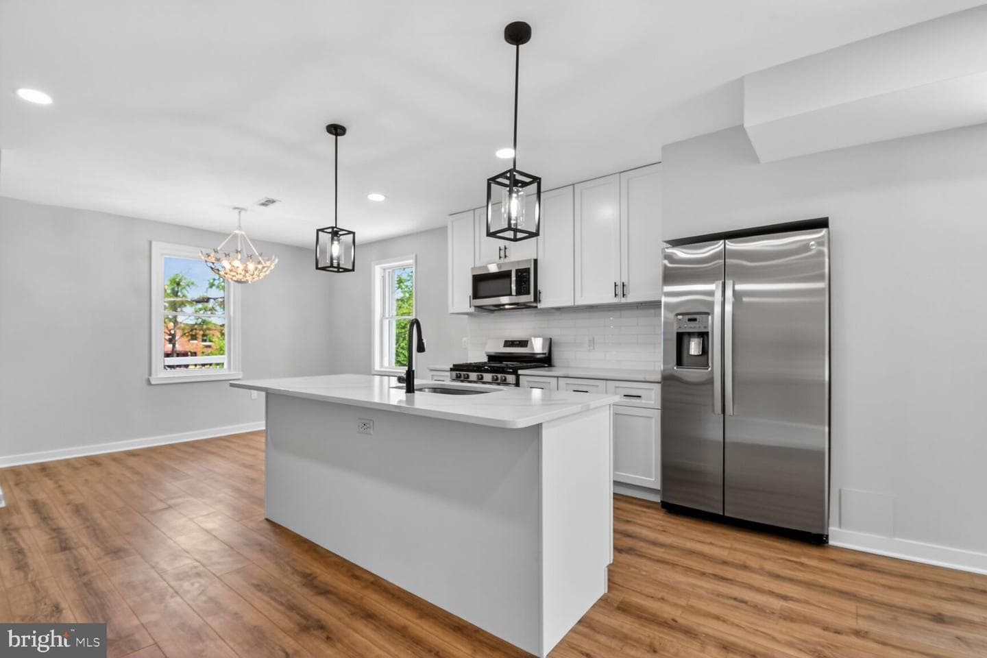 305 Decatur Street NW photo 3
