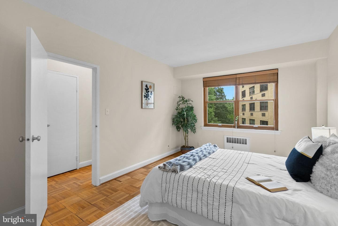 3025 Ontario Road NW #407 photo 24