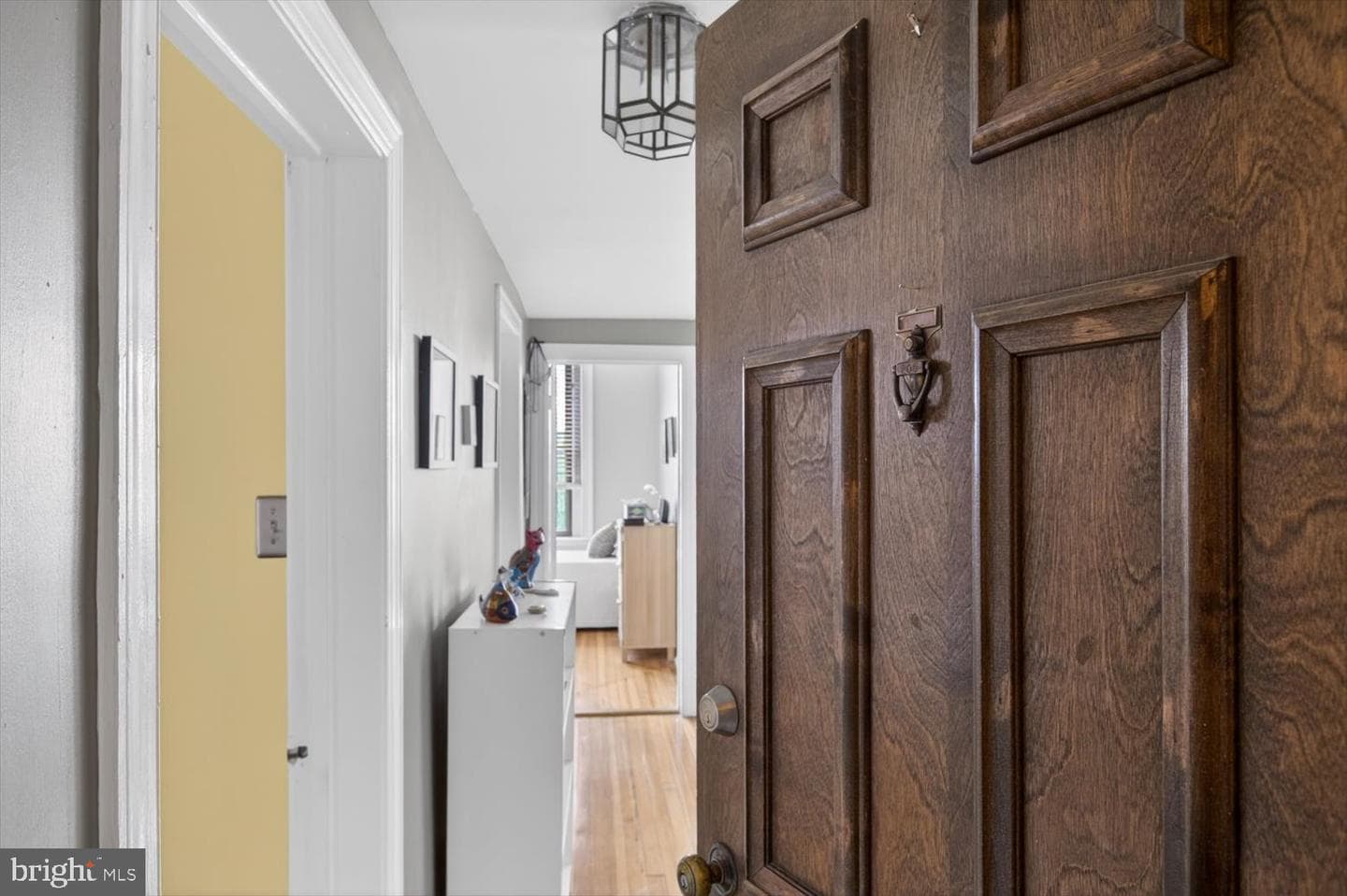 520 E Street NE #205 photo 4