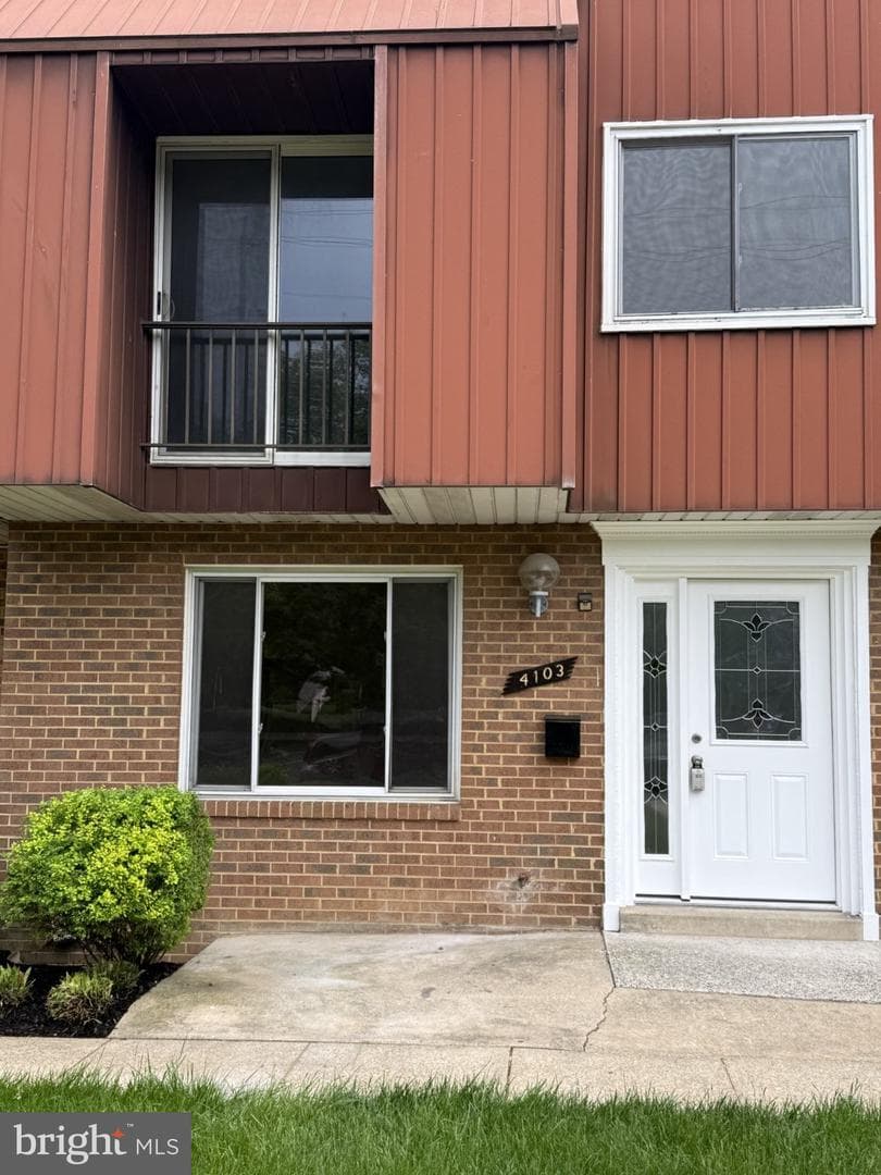 4103 Massachusetts Avenue SE, Washington