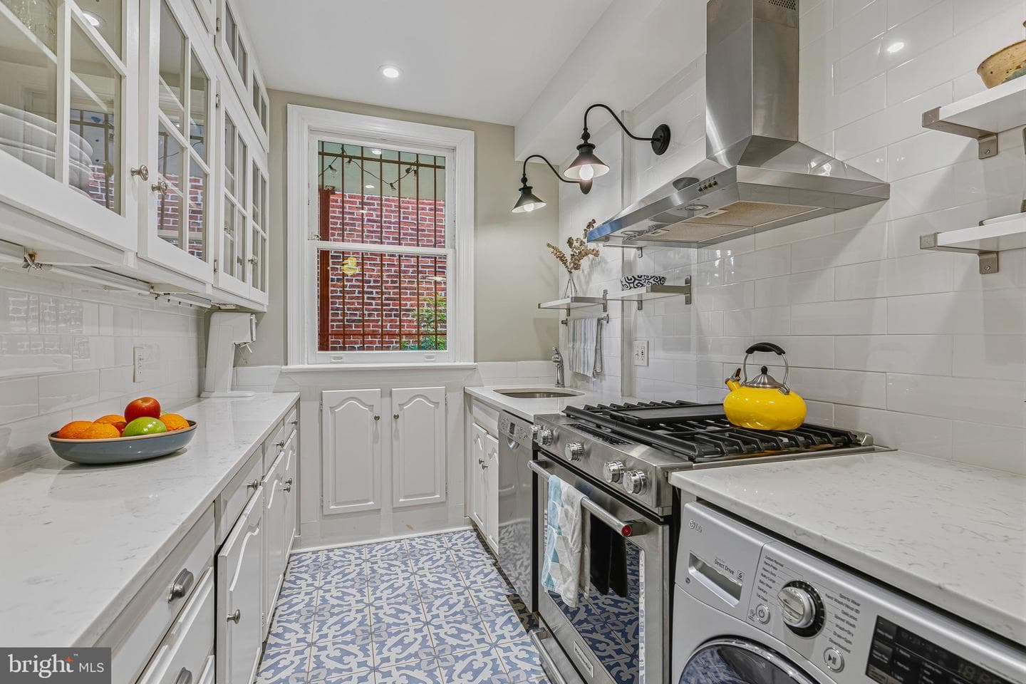 1789 Lanier Place NW #21 photo 9