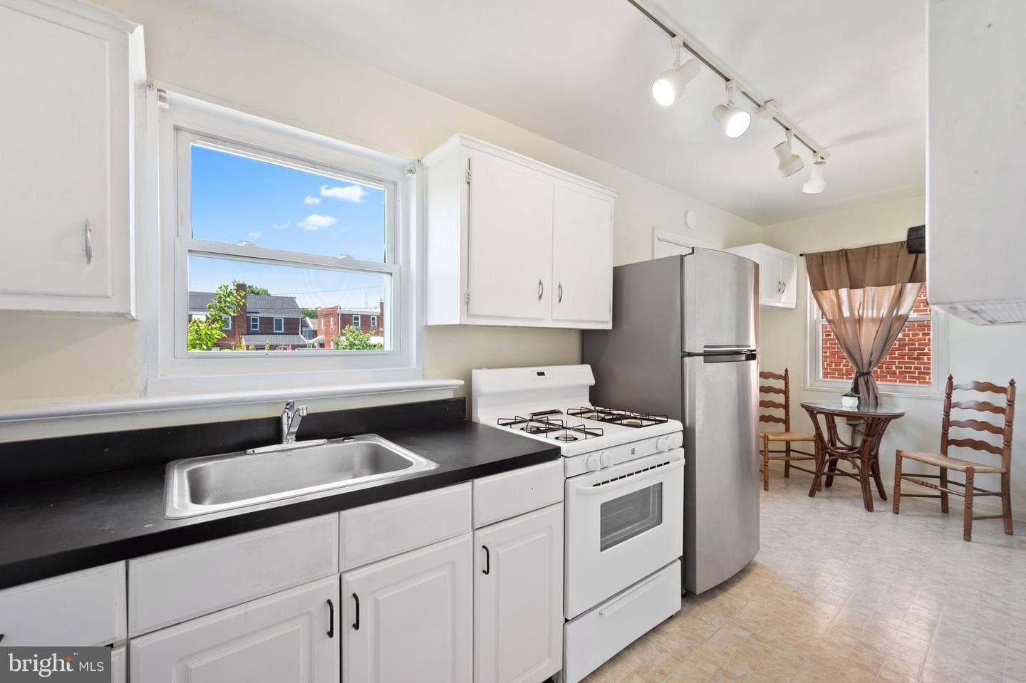 5044 10th Street NE photo 10