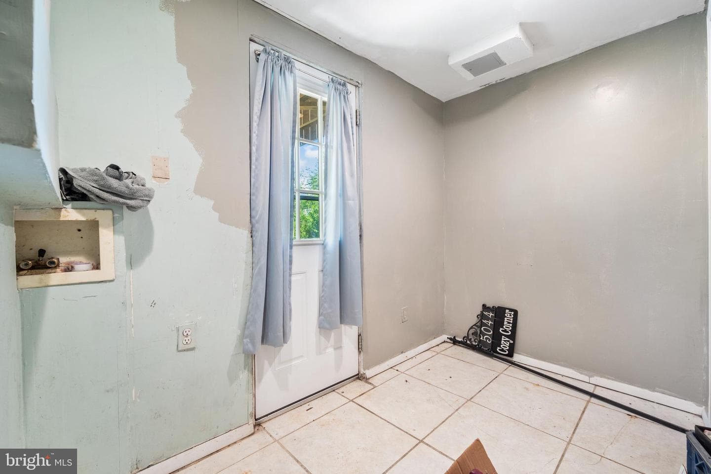 5044 10th Street NE photo 23