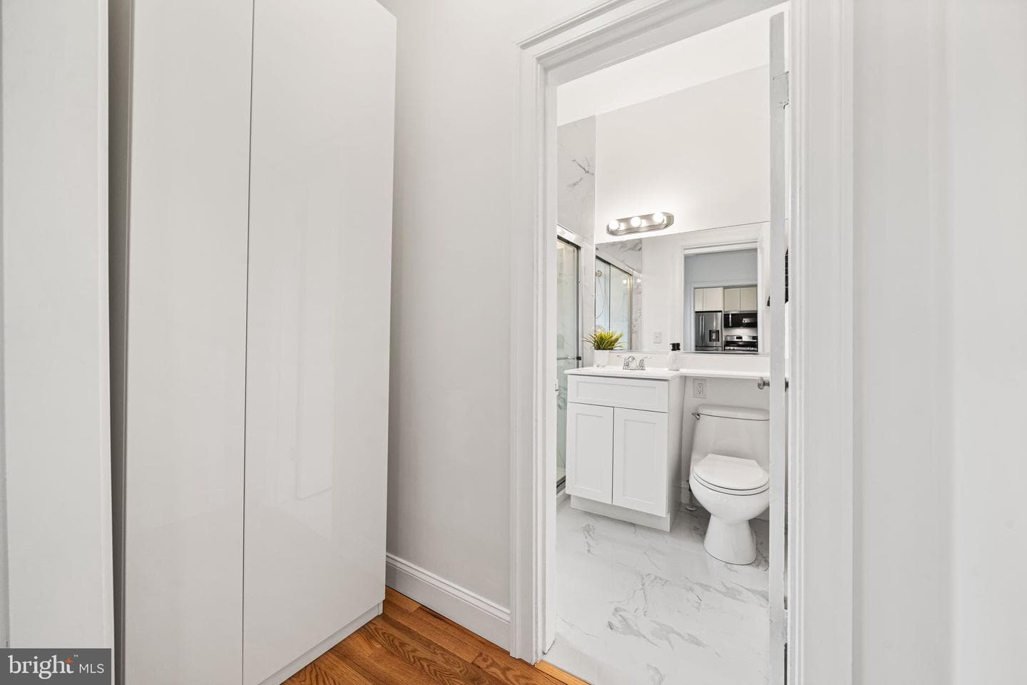 105 6th Street SE #205 photo 11