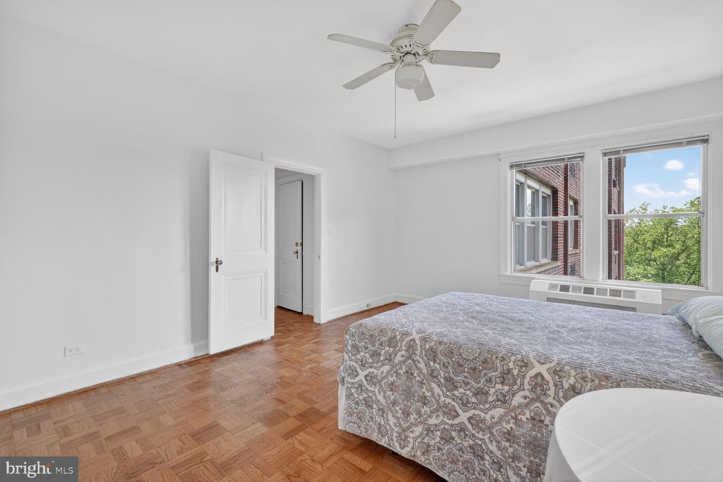 4000 Cathedral Avenue NW #534b photo 17