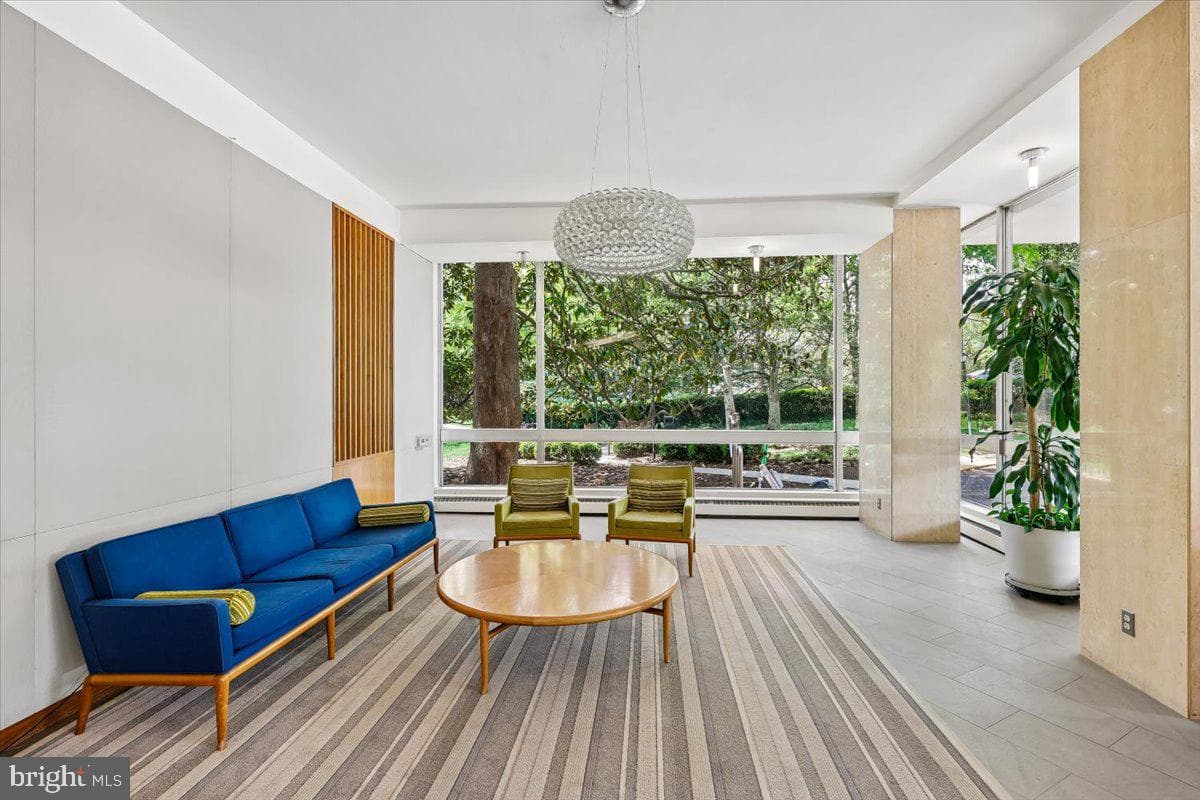 4200 Cathedral Avenue NW #716 photo 8