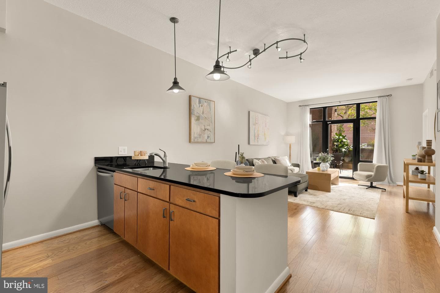 1001 L Street NW #103 photo 3