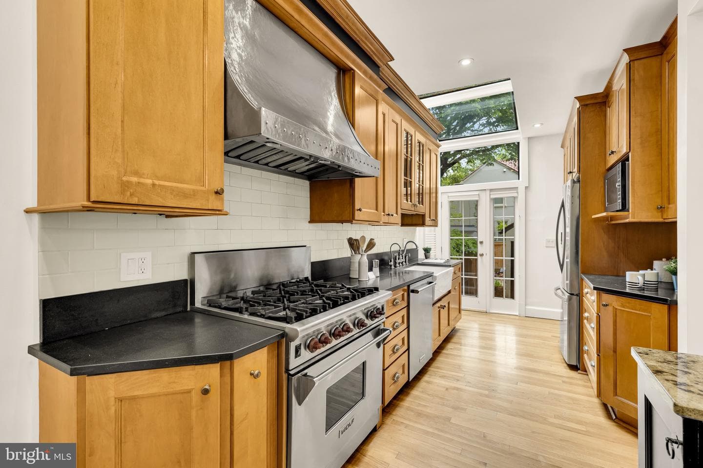 3737 Van Ness Street NW photo 17