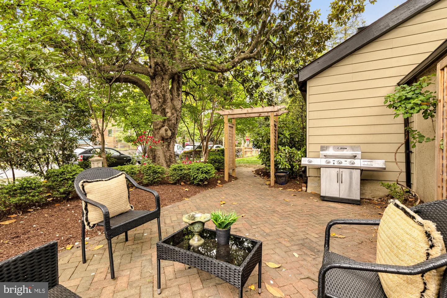 3737 Van Ness Street NW photo 45