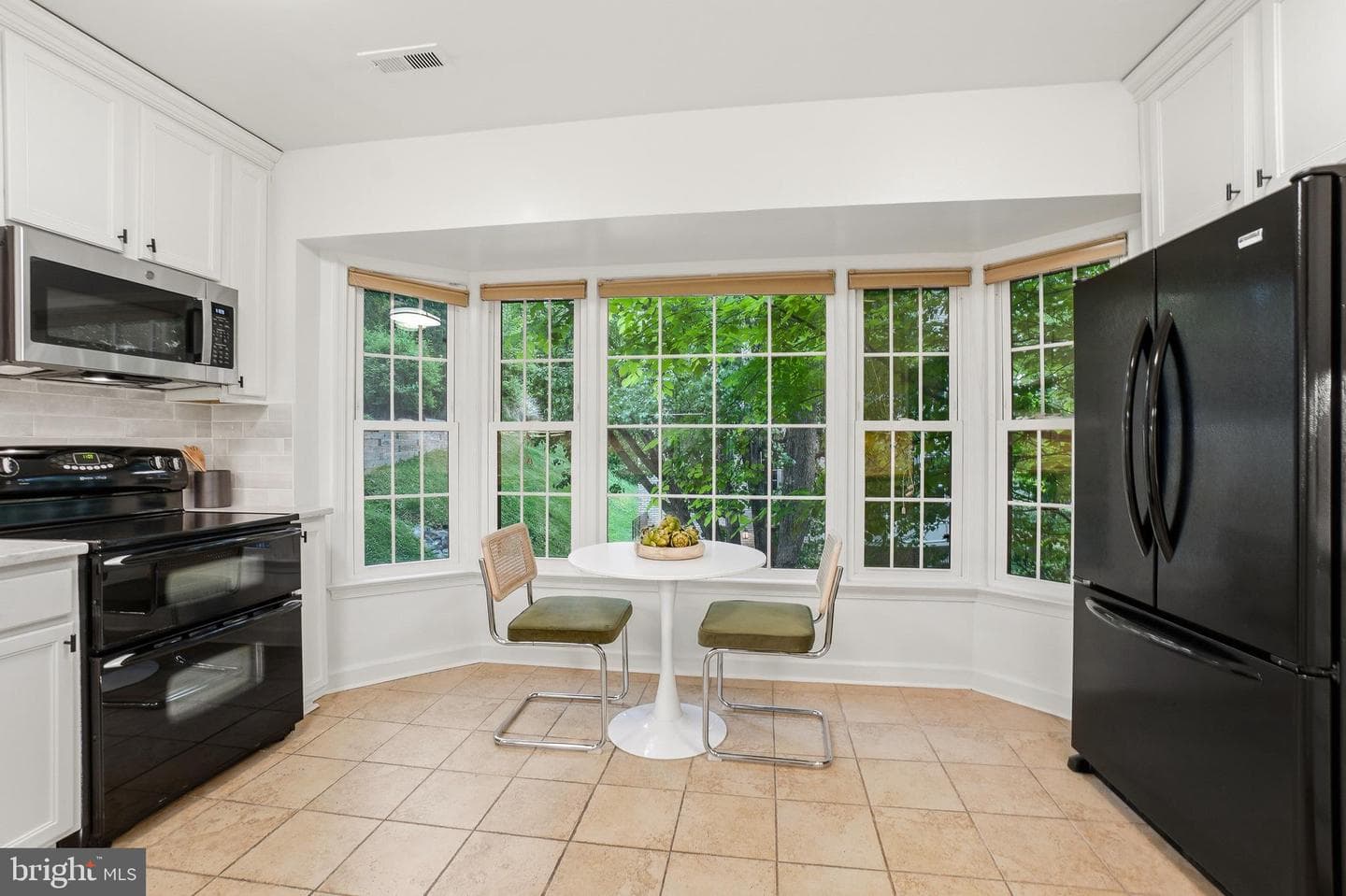 4607 Macarthur Boulevard NW #b photo 12