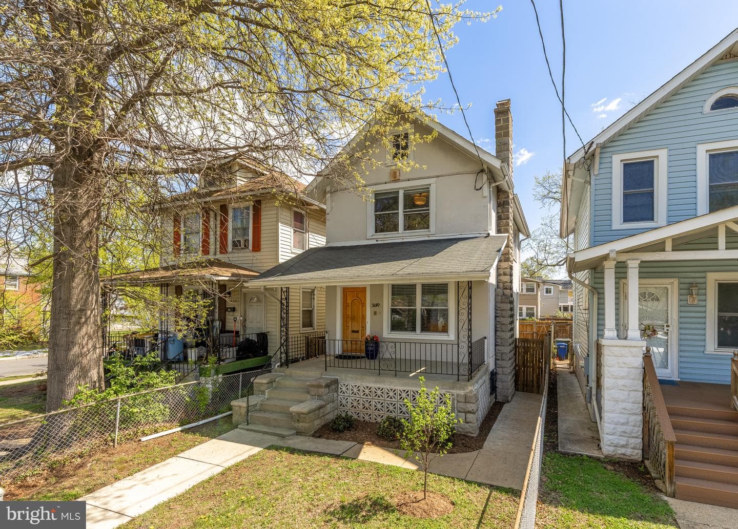 3619 24th Street NE photo 3