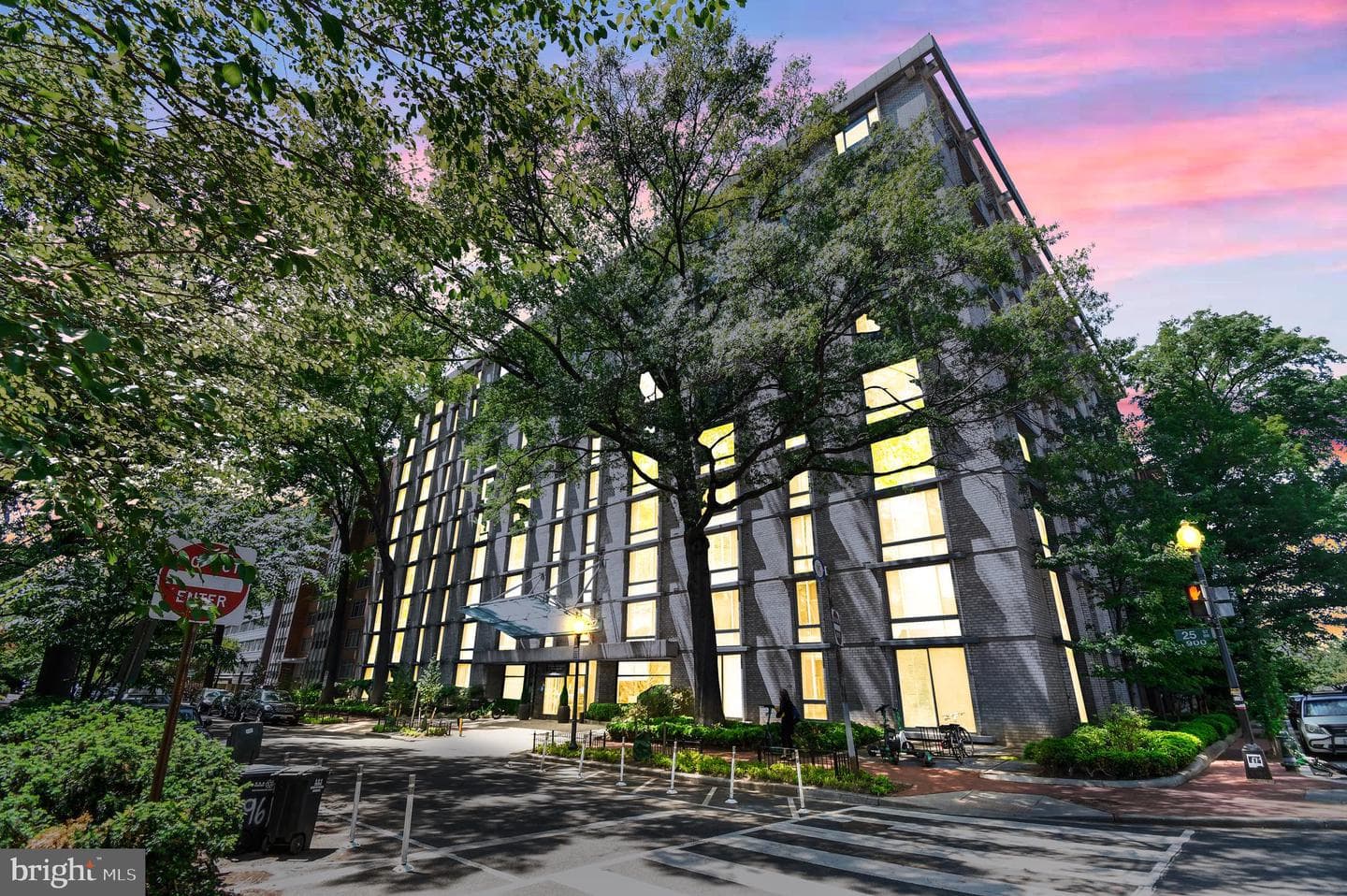 950 25th Street NW #605n, Washington