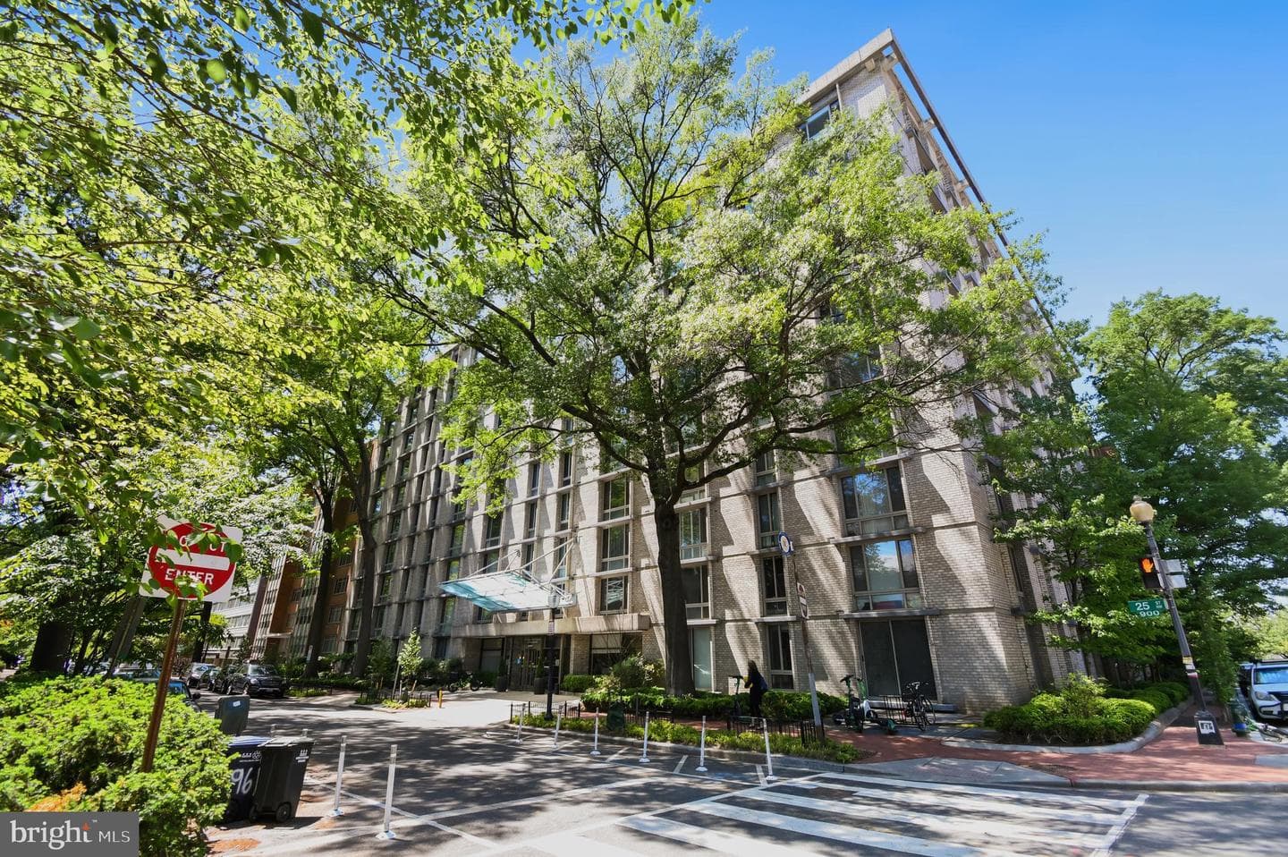950 25th Street NW #605n, Washington