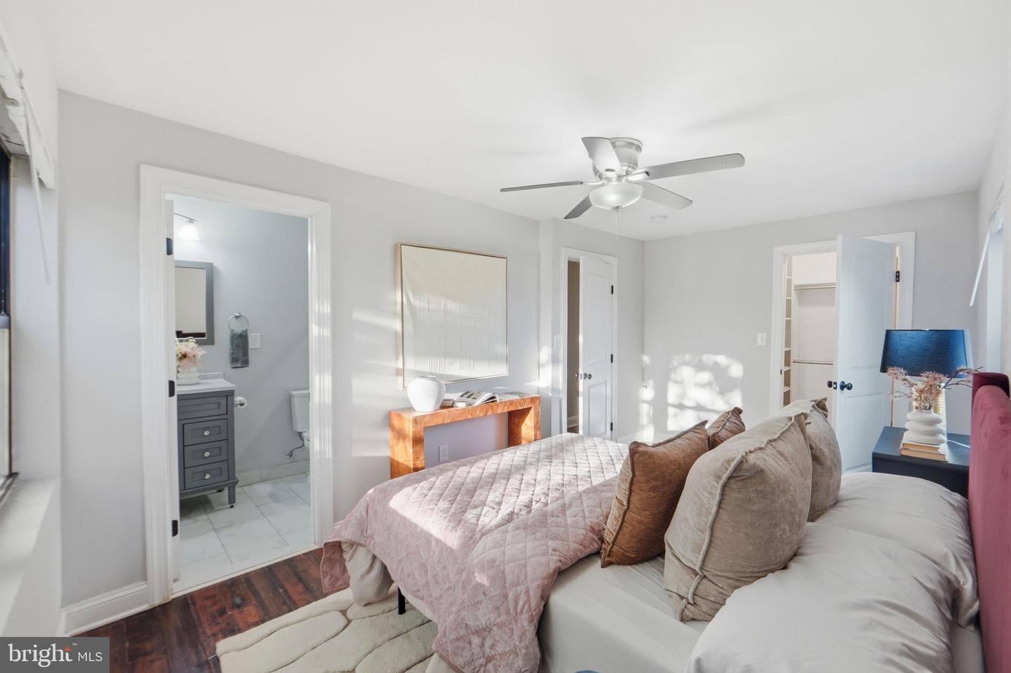 5037 Just Street NE photo 13