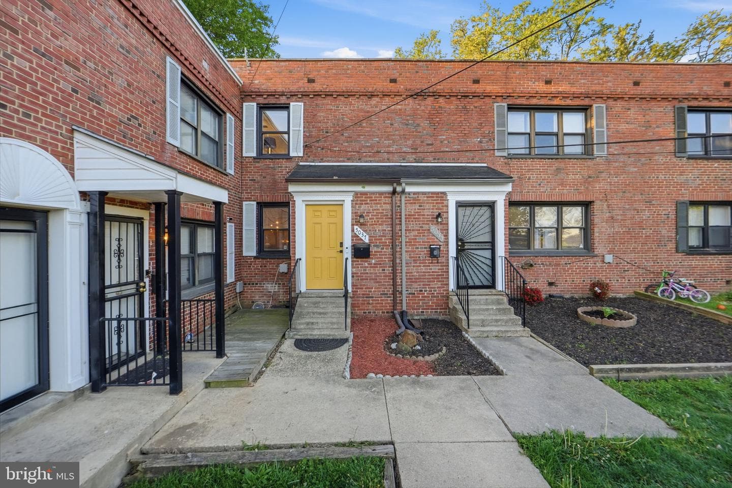 5037 Just Street NE photo 28