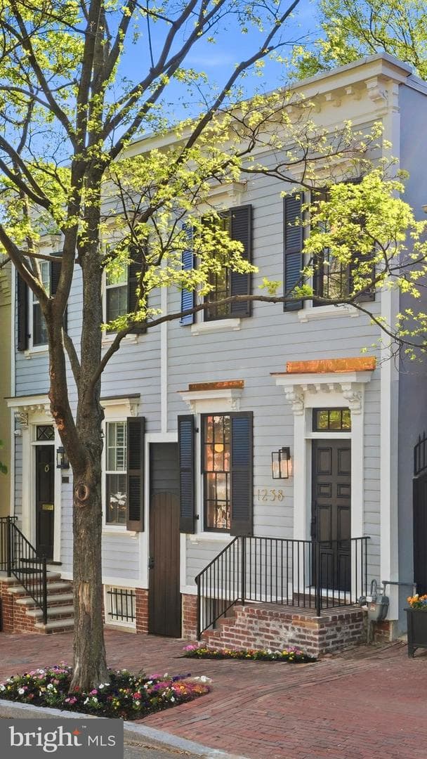 1238 28th Street NW photo 2