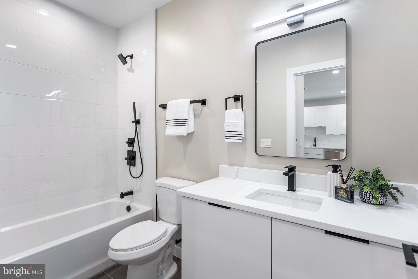1358 Florida Avenue NE #103 photo 6