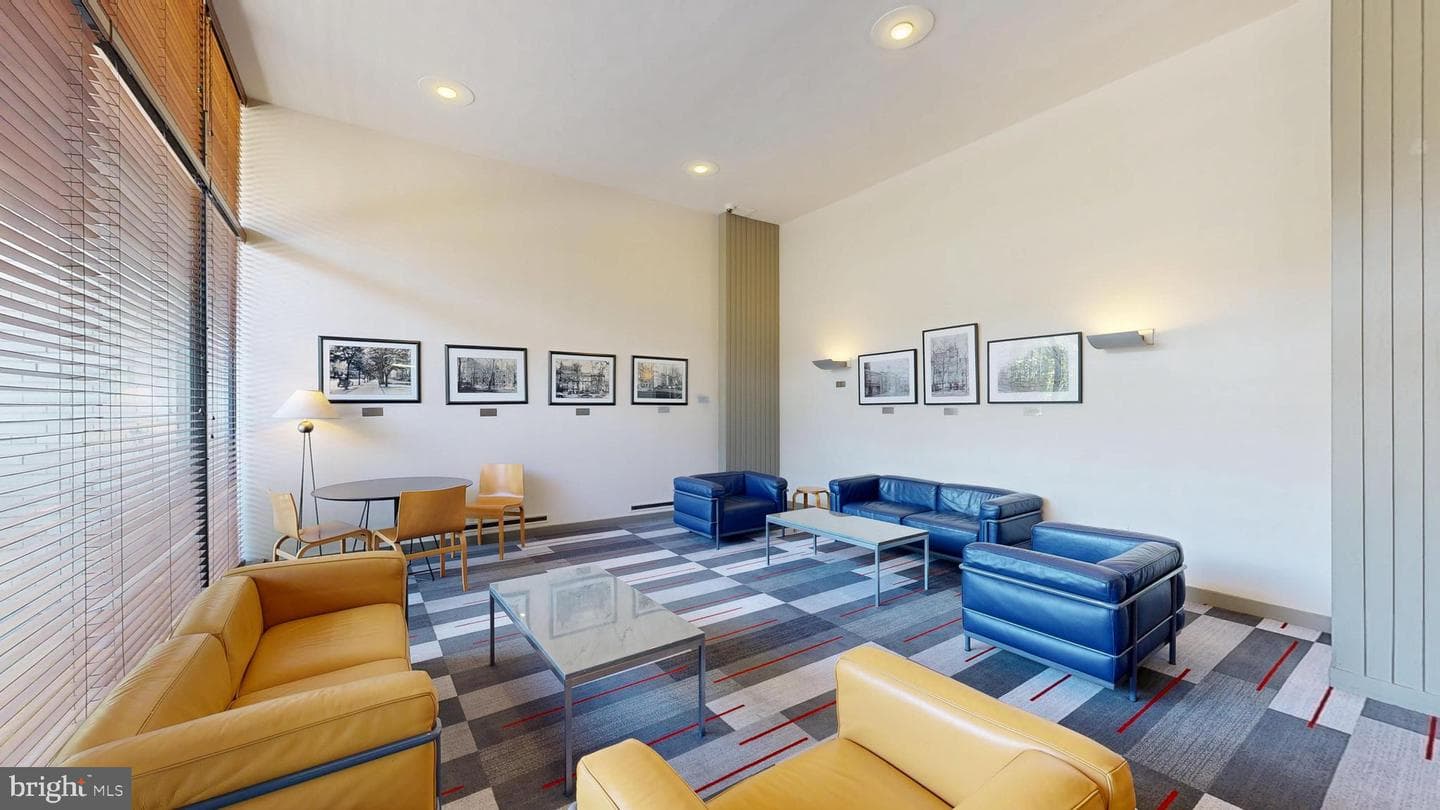 1711 Massachusetts Avenue NW #301 photo 7