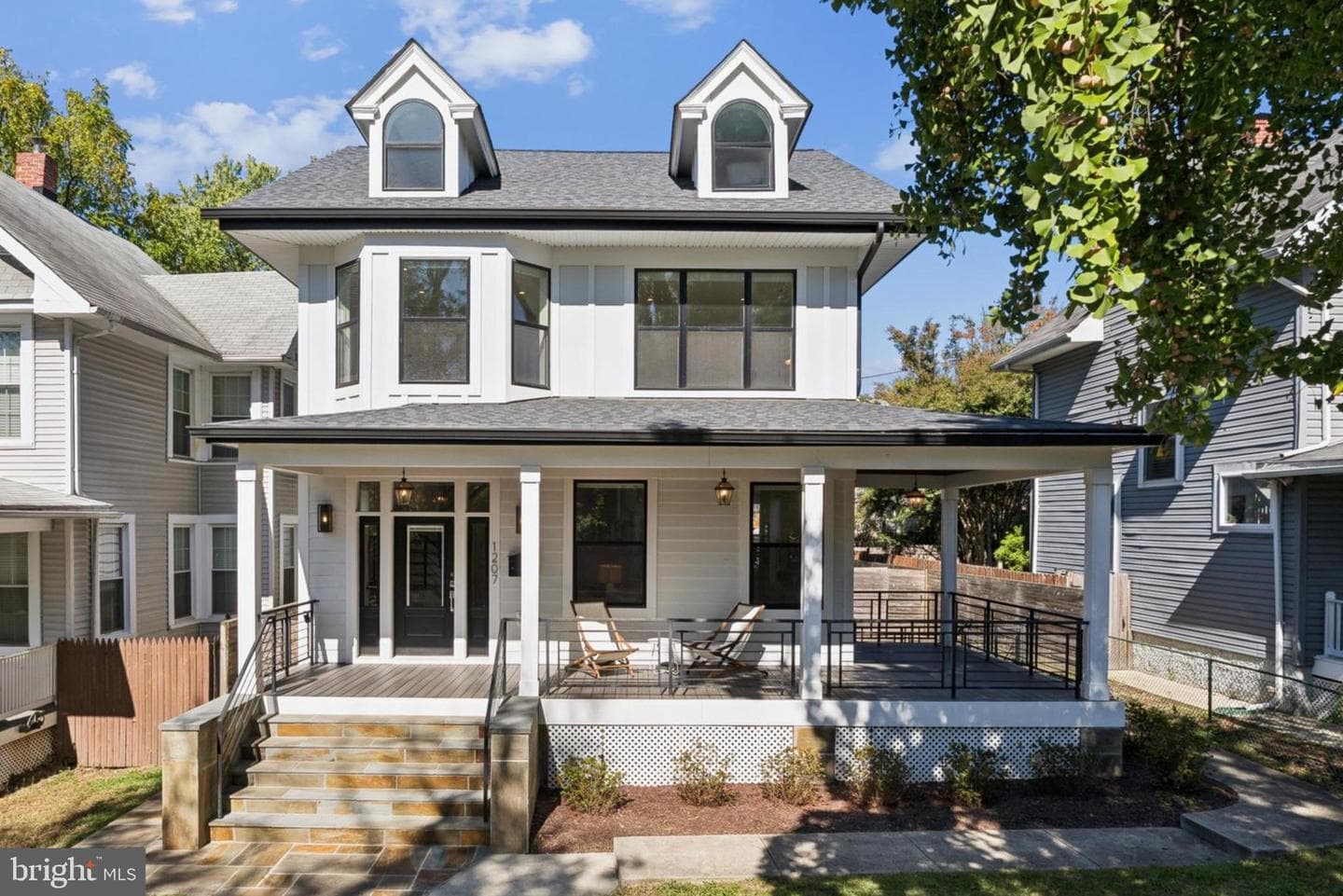 1207 Delafield Place NW