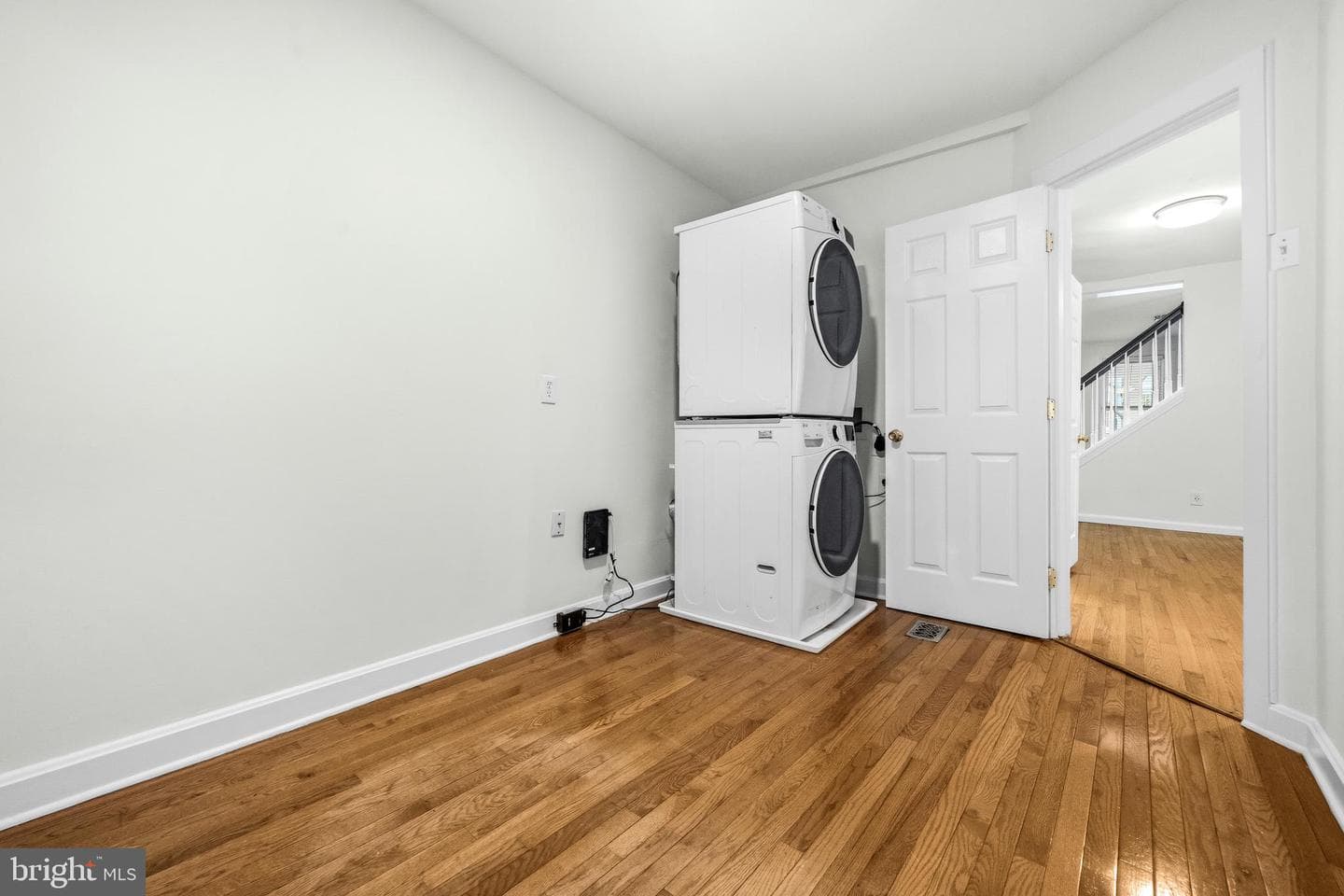 1504 Gales Street NE photo 11