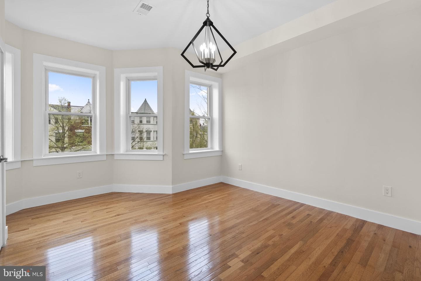 65 Bryant Street NW photo 17