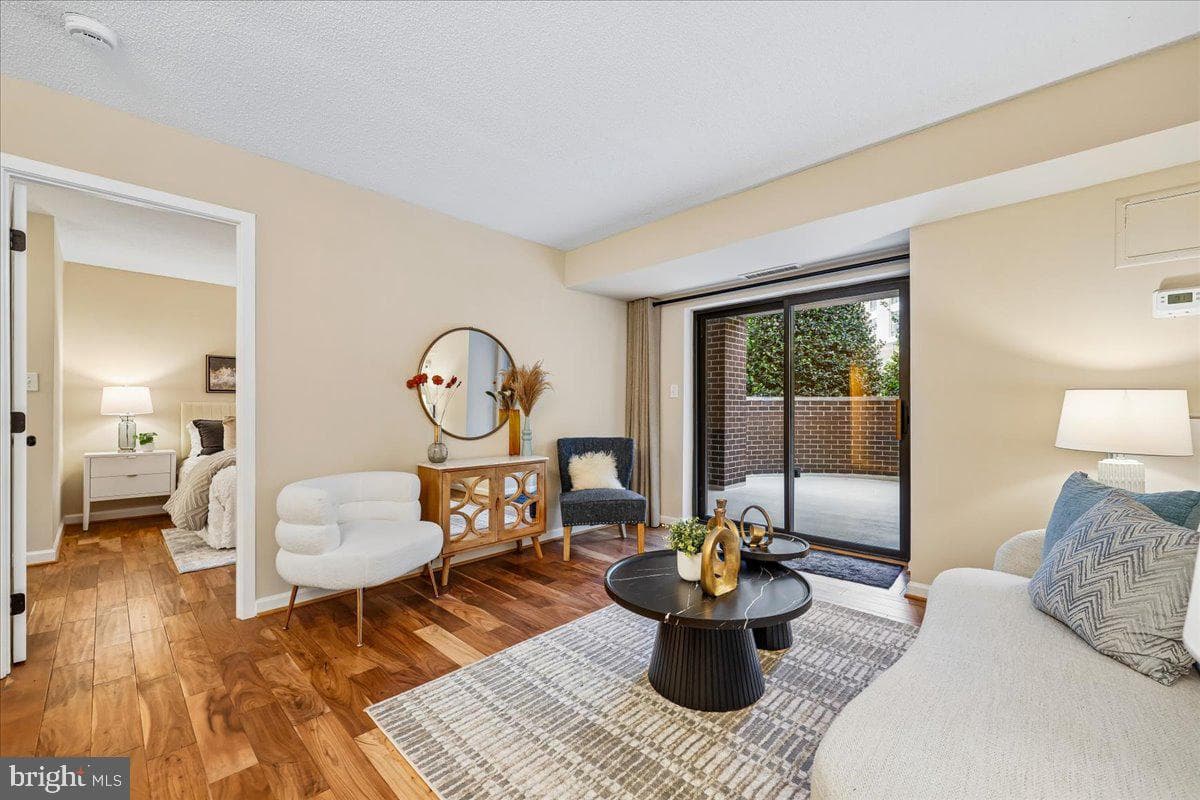 2111 Wisconsin Avenue NW #118 photo 34