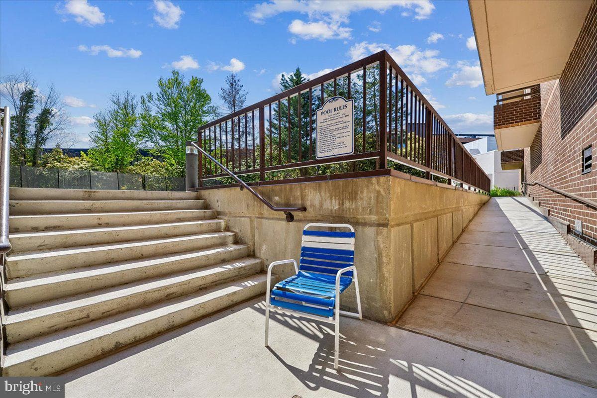 2111 Wisconsin Avenue NW #118 photo 47