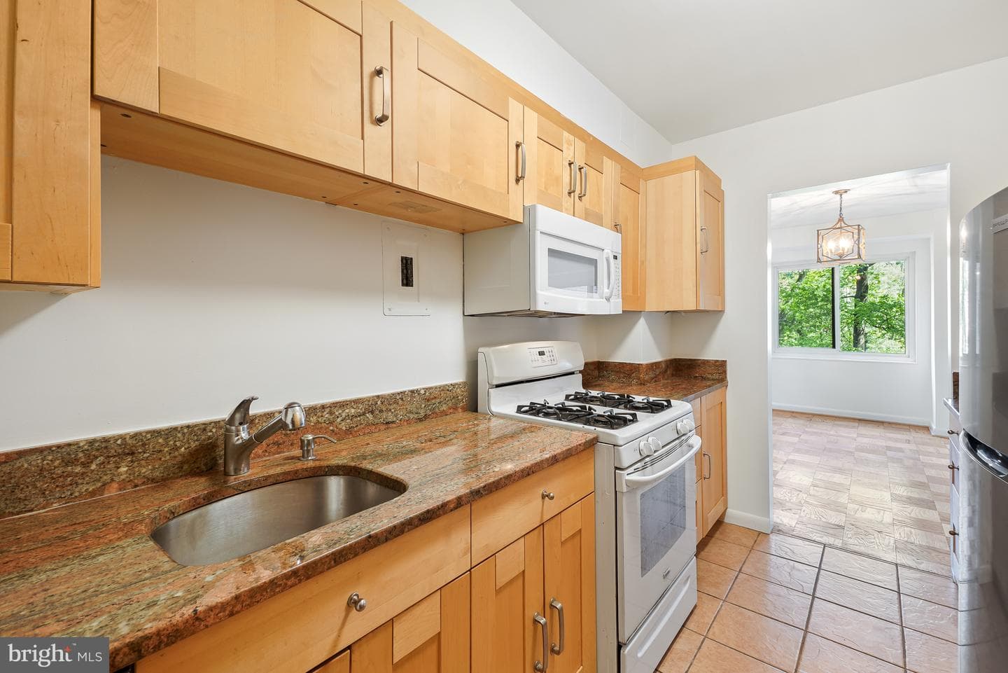 4201 Cathedral Avenue NW #403e photo 14