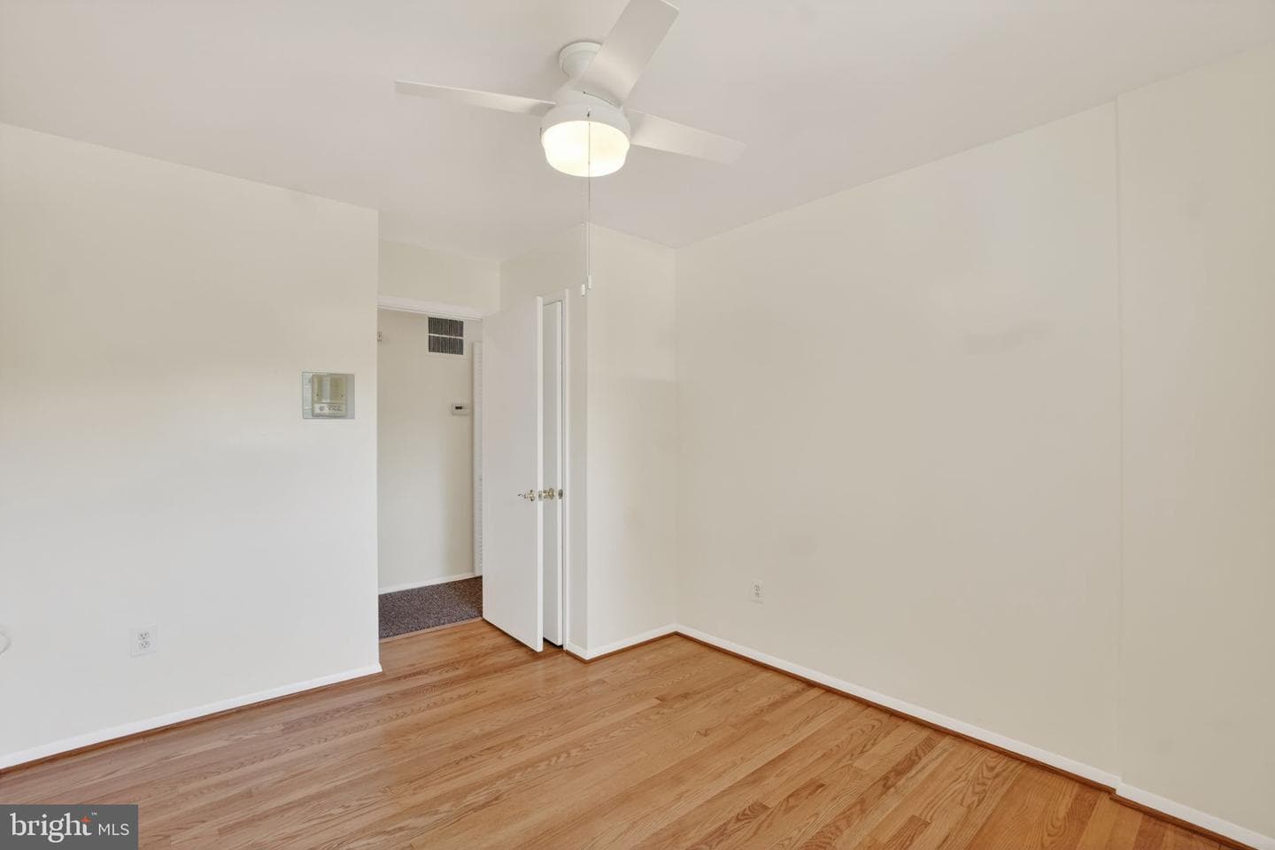 109 Van Buren Street NW photo 19